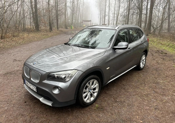 BMW X1 cena 37900 przebieg: 220000, rok produkcji 2011 z Wągrowiec małe 596